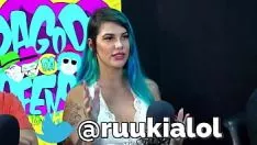 চালান অ্যানিমেটেড উপহার একটি cu - ruukia
