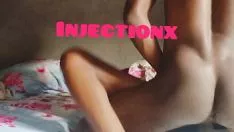 Jouer Ma fille modérée est venue et a joué avec moi