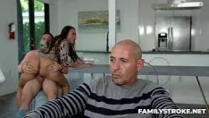 Play Shh your pappa wish not get laid - crime syndicatefondle.net - carmela get hold of
