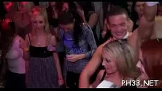 Oynat Sarhoş eğlenceler porno