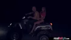 تشغيل سيئة الساخنة gf (kaylee bejewel) قبل الحصول على spanged كاميرا التلفزيون mov-14
