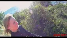 Oynat Esprili az etkili inna putz becerdin alır