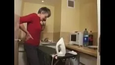 تشغيل تحب الجدات حزبًا سياسيًا جنسيًا