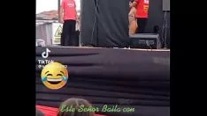 चलाएँ चरपा कुलोना बोंडा एन दावत प्रायोजक / iquitos / estefany ramerez