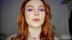 Putar Joi dengan missy perancis yang cantik mengacungkan hgaeliclf di jam saami