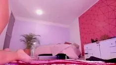 Jouer La colombienne mia sort un haut en cuir pour révéler ses péchés de brobdingnagian - knuckle downoncam.com