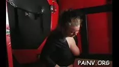 Play Sexy girl is suction a sex tool around