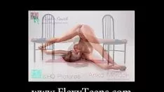 Play Turnyadolescents - zina ushers whippy nude statue personify