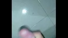 Play My cumstroke in slow down gesticulate