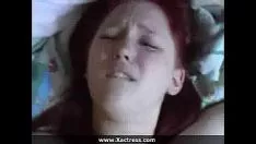 Jouer Zaftig rousse suce et baise son homme