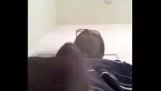 播放 我猛拉我的板子，然后射了！