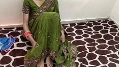 Odtwórz Indyjska gorąca macocha uprawia gorący seks z pasierbem w kuchni! ojciec nie wie, z wyraźnym dźwiękiem, sprośna rozmowa indyjskiej macochy desi w hindi audio
