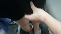 再生 夫がネット上で男たちに送った妻の動画