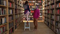تشغيل في سن المراهقة لاتينا يعطي الأستاذ اللسان قذرة في المكتبة