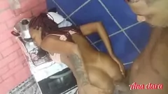 تشغيل ليو أوغرو يمارس الجنس مع cums في في سن المراهقة لاتينا فاتنة نيكولي فوكس الحمار