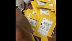 Reproduzir Walmart Power Trip: Gerente Humilhado Fistia e cheia de creme