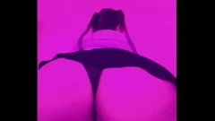 Reproduzir BBW provocação em calcinha e pigtails - Vista para Upskirt