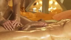 Играть Чувственный азиатский массаж приводит к интенсивному межрасовому сексу с минетом, дрочкой и анальным удовольствием