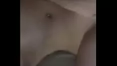 चलाएँ गर्म किशोर पूरी तरह से नग्न प्रतिमा पर ameporno