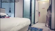 播放 【赵望花开】2800 ondraw配件，软狂欢max 00后出生，甜美乖巧，干活两招